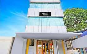 Super Hotel O Thavalakuppam Near Bus Stand